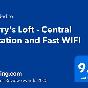  Apartment Berry's Loft - Location And Fast Wifi United Kingdom