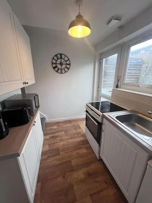 Small, Compact And Cosy 2 Bed Exeter 0*,  United Kingdom
